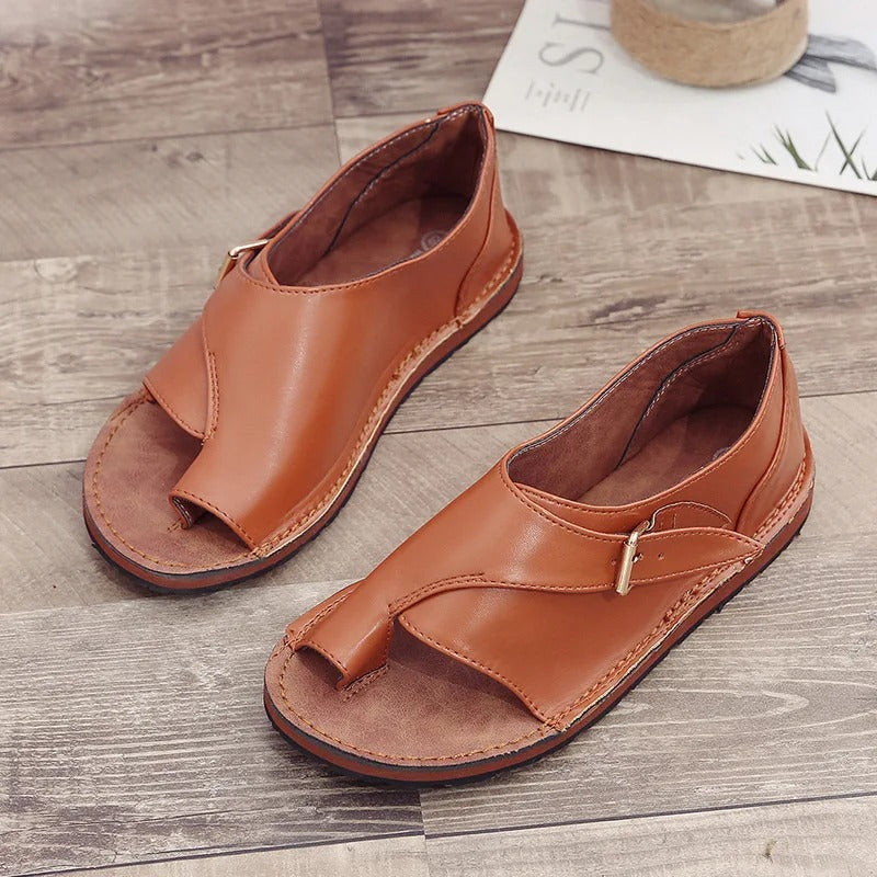Dariana Flat Sandals for Women