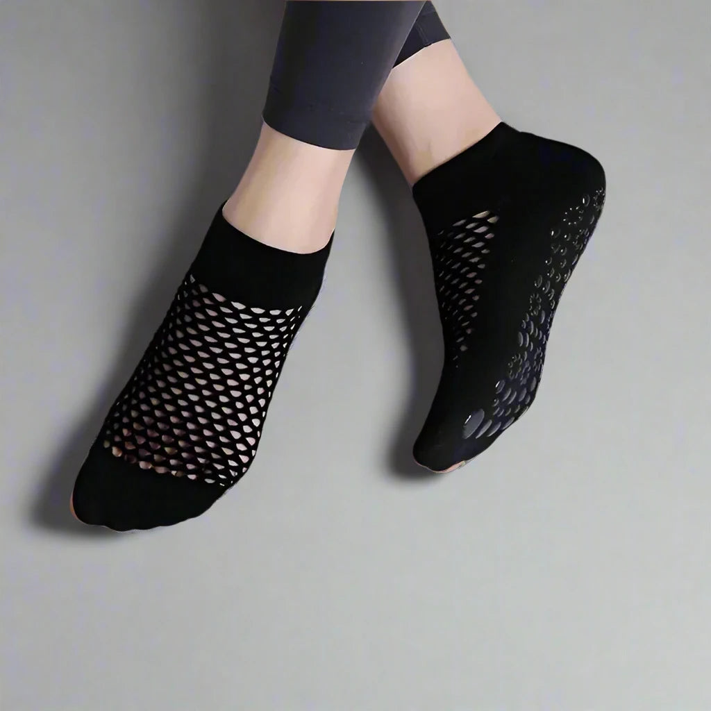 CrossHoles Breathable Cotton Yoga & Pilates Grip Socks