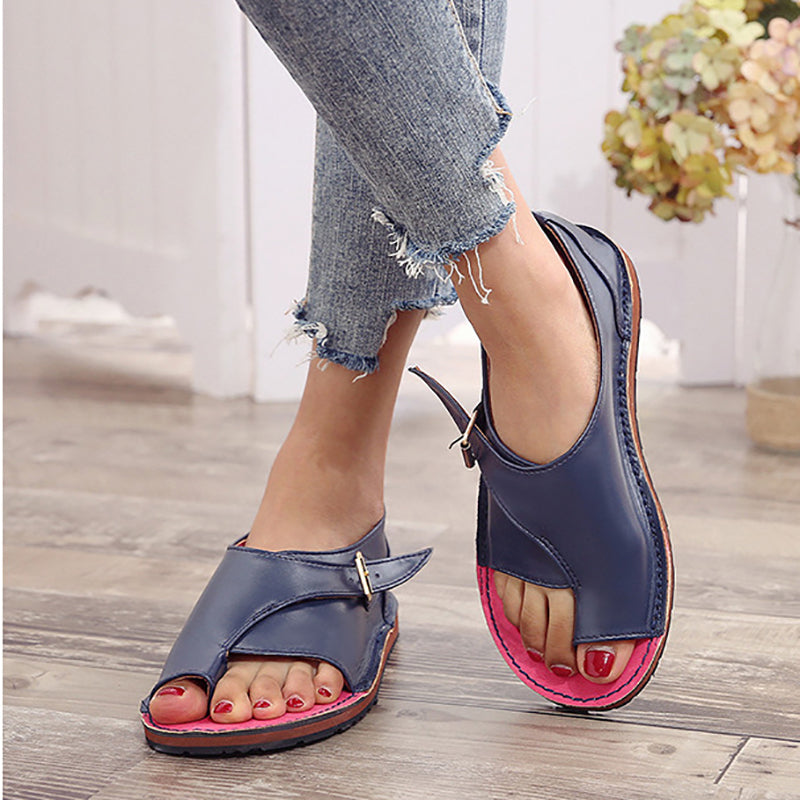 Dariana Flat Sandals for Women