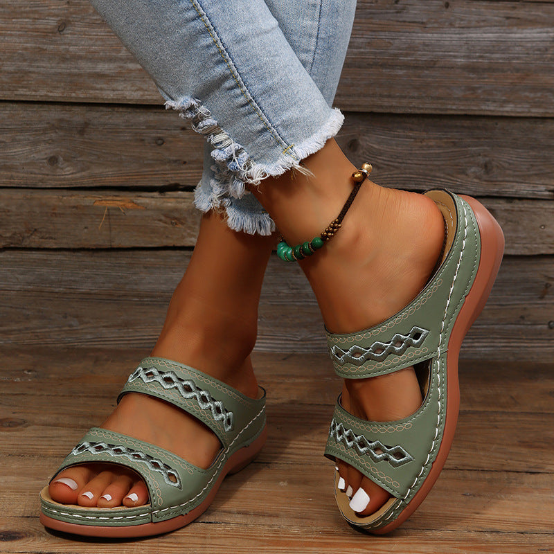 Floryn Flat Sandals for Women