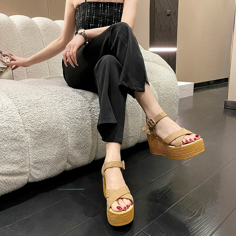 BCEBYL-Wedge-Heel-Summer-New-Fashion-Platform-Thick-Bottom-Buckle-Casual-Comfortable-Walking-Shoes-Sandals-for_1683529e-b94a-4865-853f-bcdd1550107c.jpg
