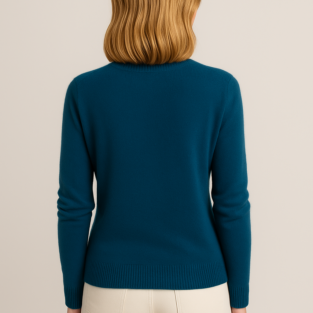 Women's Merino Wool Pullover Sweater - Classic O-Neck Cable Knit