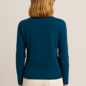 Women's Merino Wool Pullover Sweater - Classic O-Neck Cable Knit
