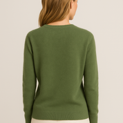 Women's Merino Wool Pullover Sweater - Classic O-Neck Cable Knit