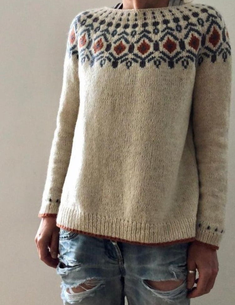 Women's Knitted Vintage Jumper in White and Green - Stylish Ladies Jumpers 2