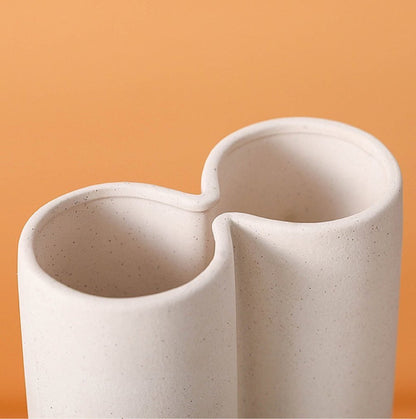 Amara U-Shape White Vase