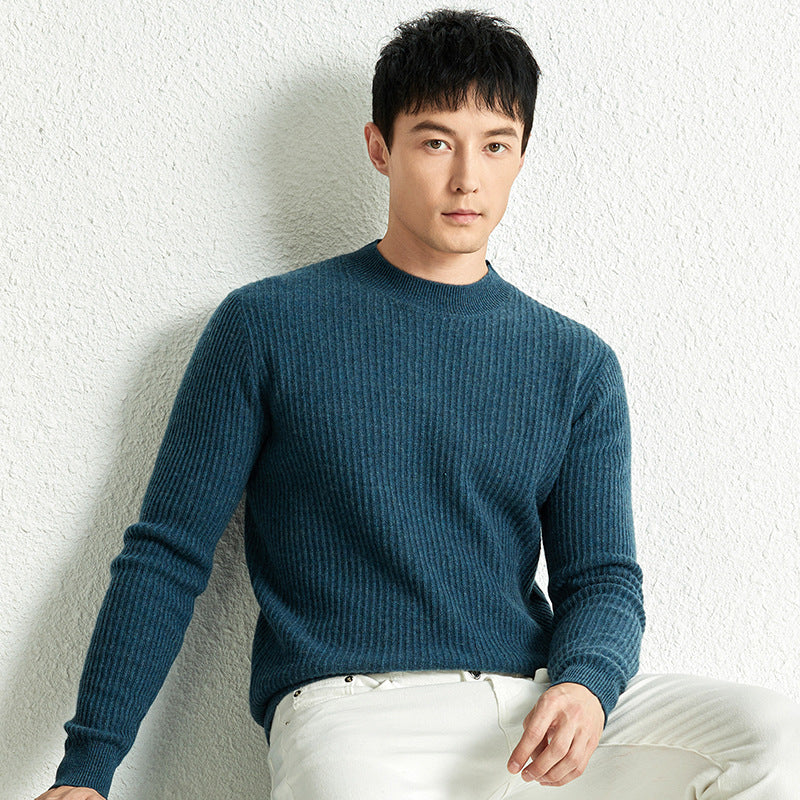 Luxurious_Men_s_Wool_Sweater_-_Ultimate_Warmth_for_Winter-blue