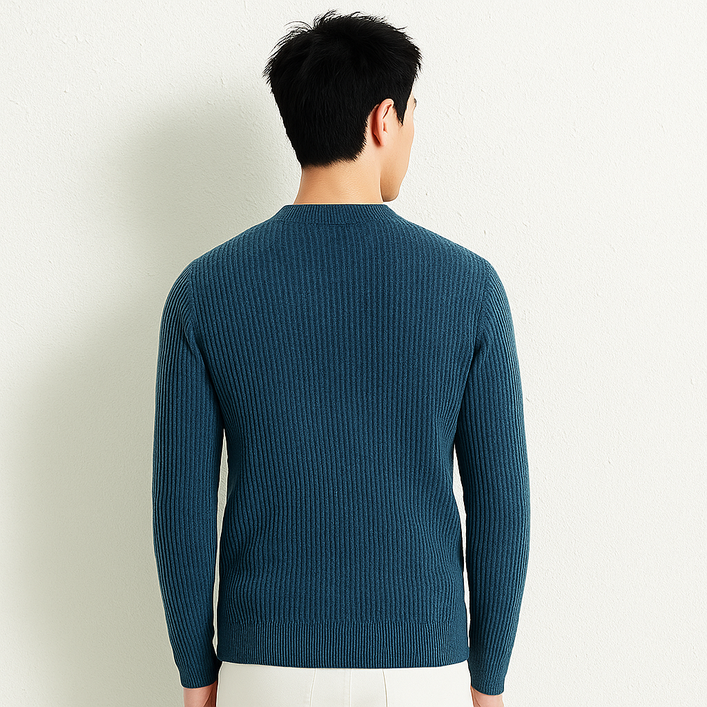 Luxurious_Men_s_Wool_Sweater_-_Ultimate_Warmth_for_Winter-blue2