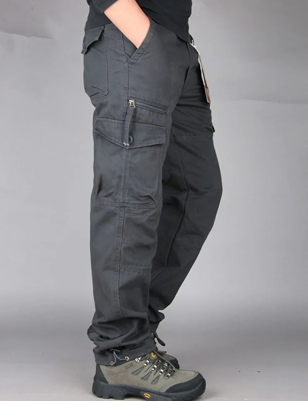 Men's Black Cargo Pants with Multiple Pockets for Casual and Outdoor Wear 7