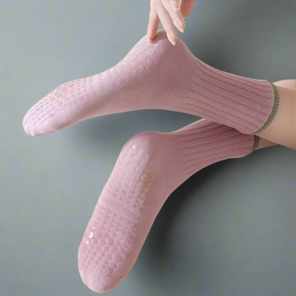 PoseSteady Women's Yoga & Pilates Grip Socks