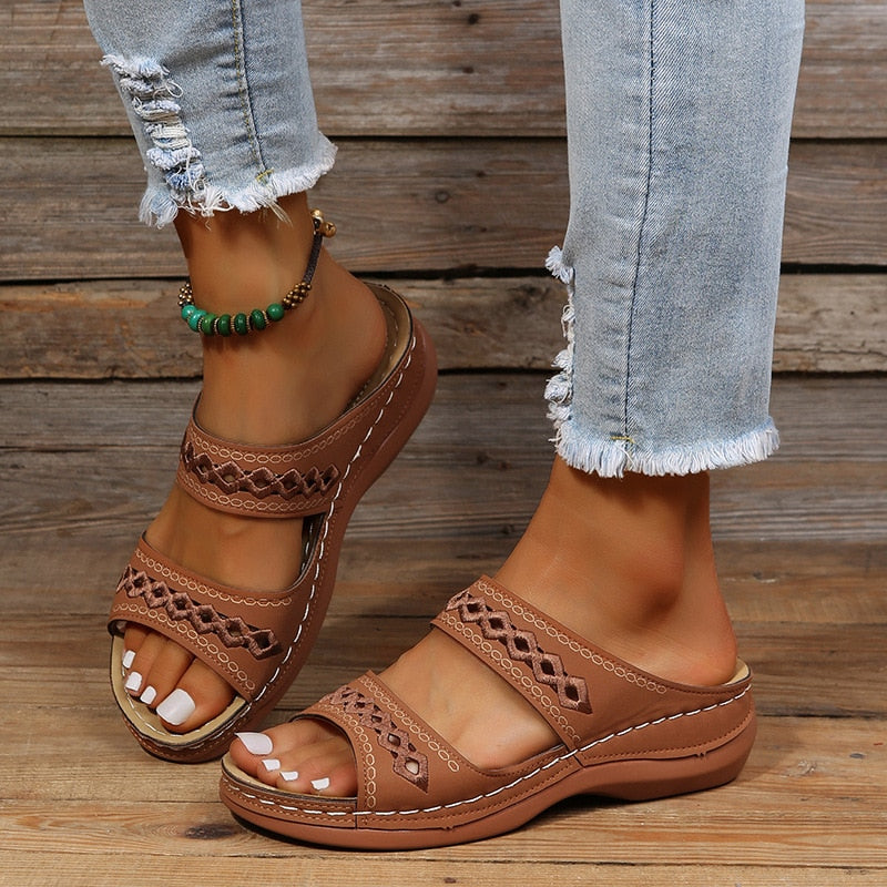 Melecia Flat Sandals for Women