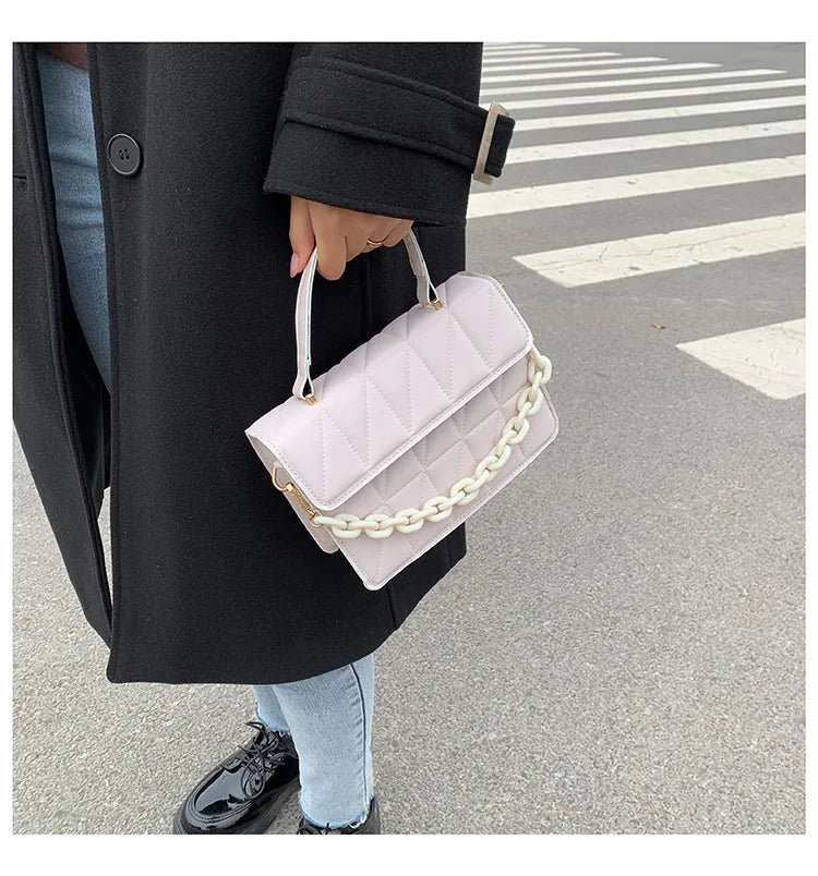 Elegance En Vogue - Crossbody Handbag