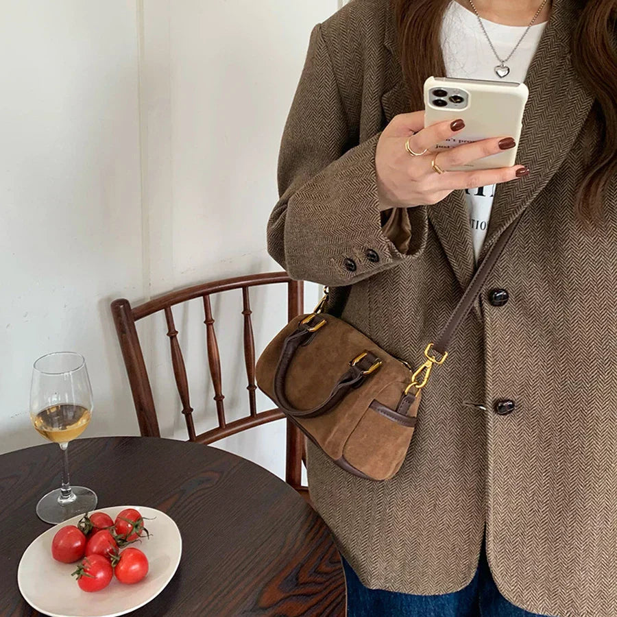 Luxe Voyager Bag - Stylish Crossbody