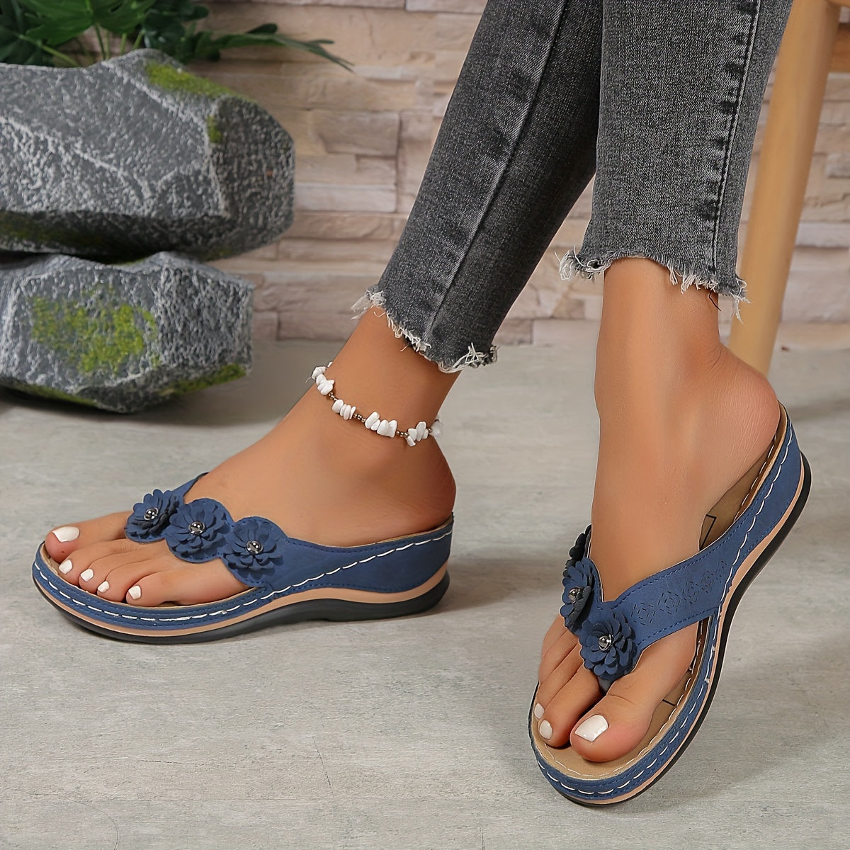 Women's Comfortable Sandals with Adjustable Straps and Shock-Absorbing Sole 7