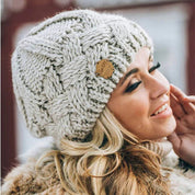 Women's Knitted Winter Hat - Stylish Warm Beanie for Cold Weather 1