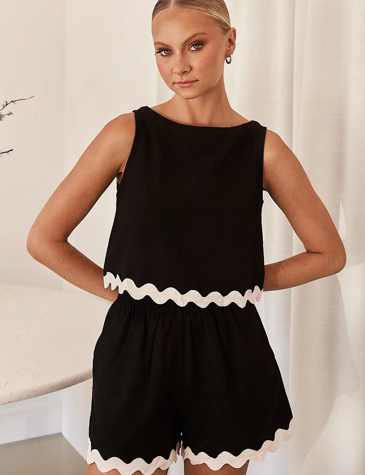 Women's Loungewear Two Piece Set - Tank Top and Shorts with Scalloped Trim 4