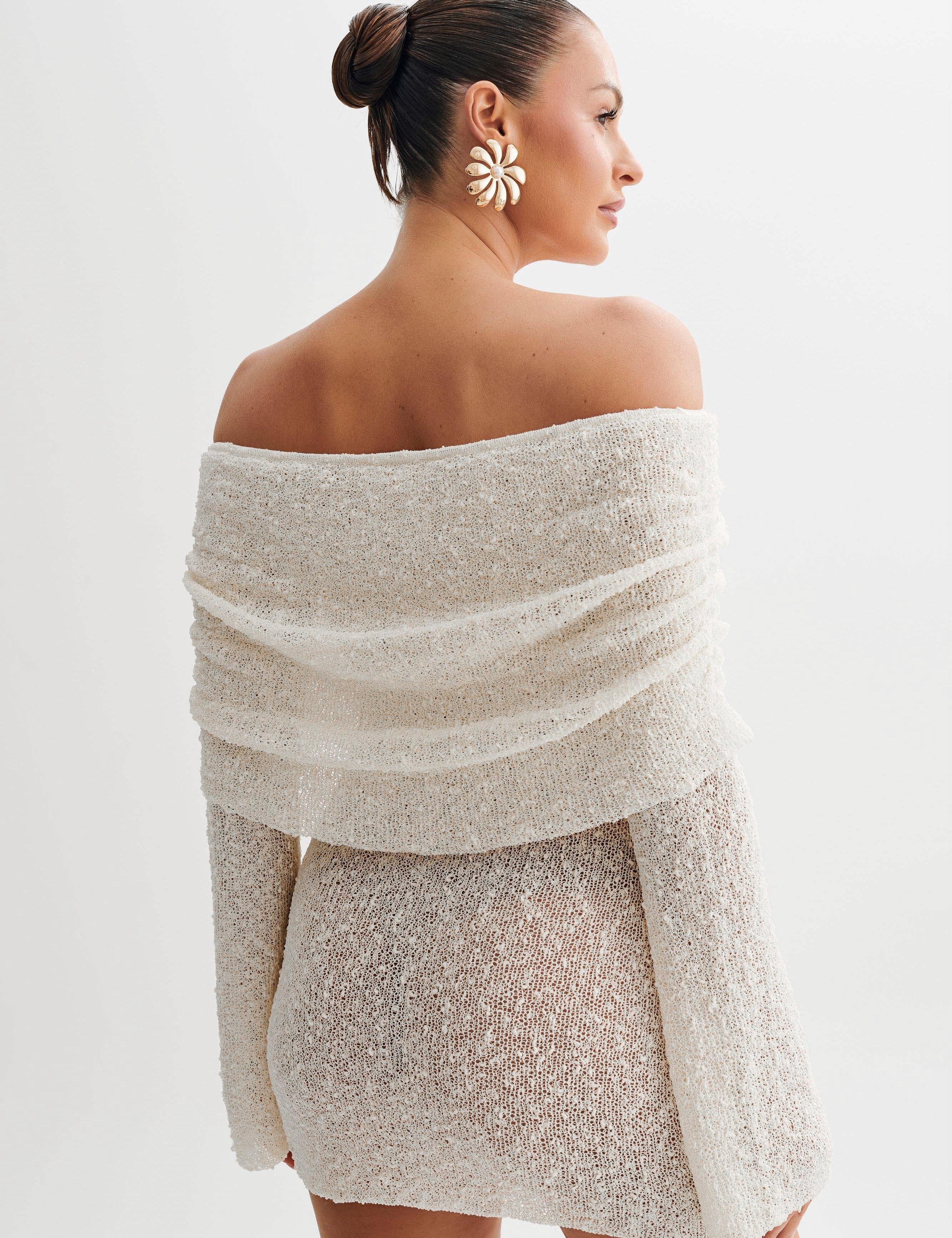 Women's Off-Shoulder Knit Mini Dress - Chic Summer Dress for Stylish Occasions 1