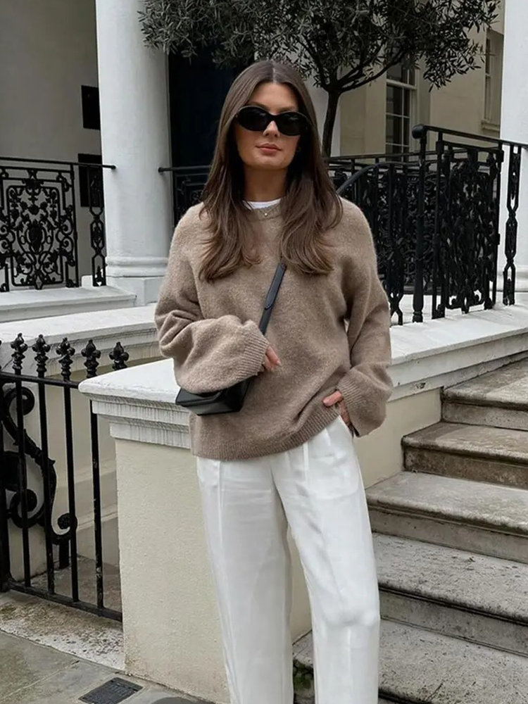 Women's Oversized Fluffy Knit Jumper - Soft, Cozy Casual Wear 3