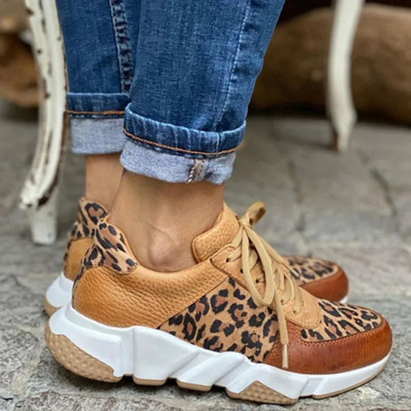 Women's Sneakers with Chunky Sole and Bold Design for Everyday Comfort 2