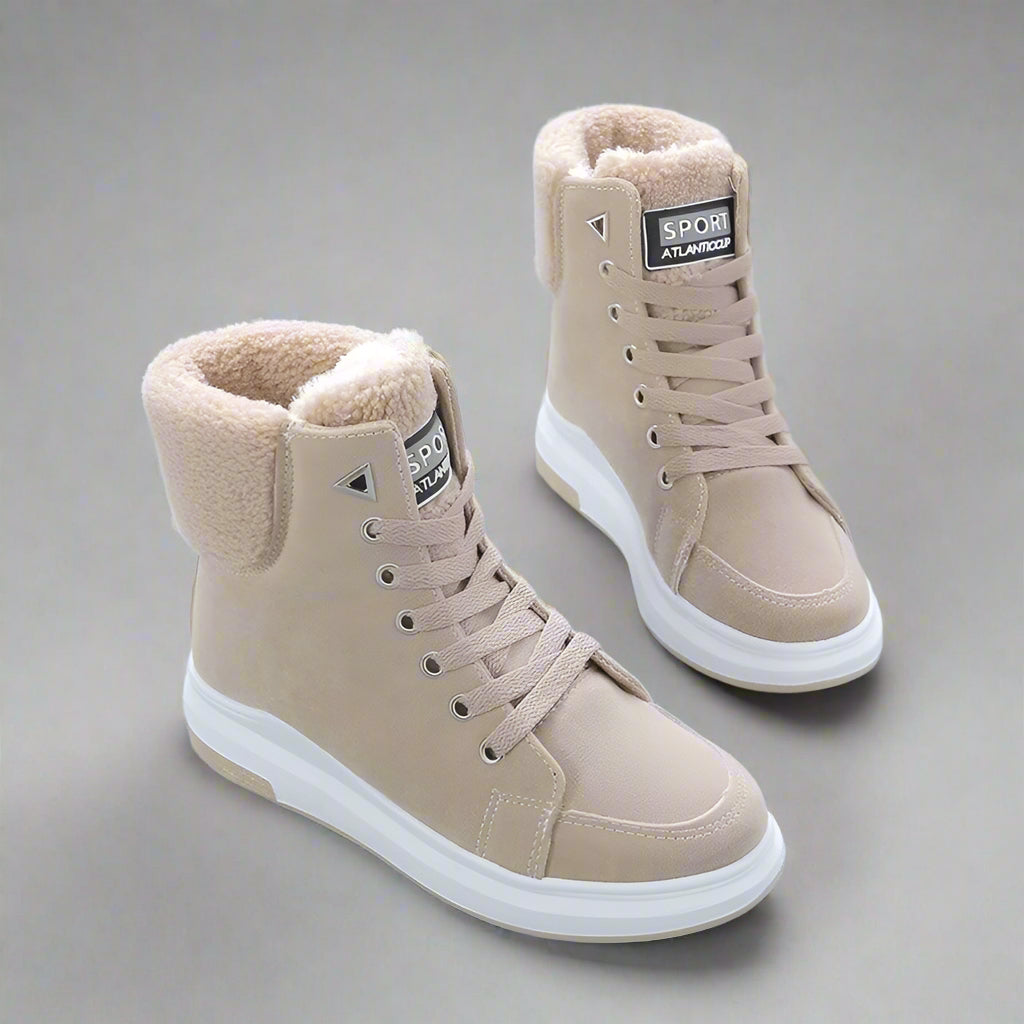 Women's Sporty Boots - Durable Comfort for Cold Weather and Stylish Design 3