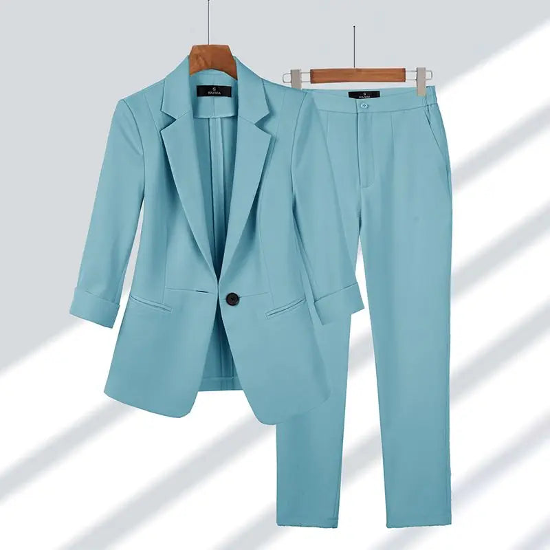 Women's Tailored Suit 2