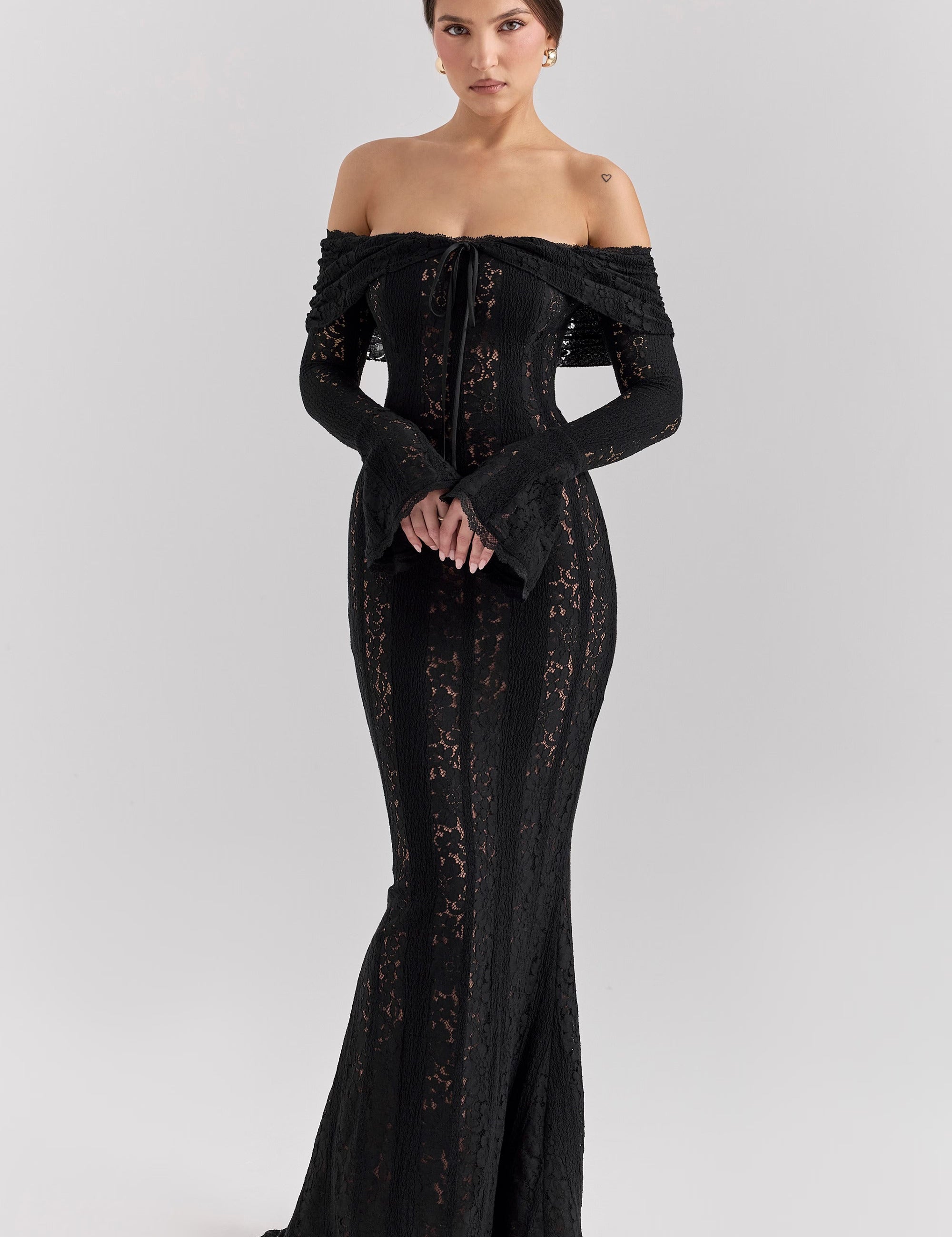 Women's White Lace Maxi Dress - Elegant Off-the-Shoulder Formal Summer Dress 0