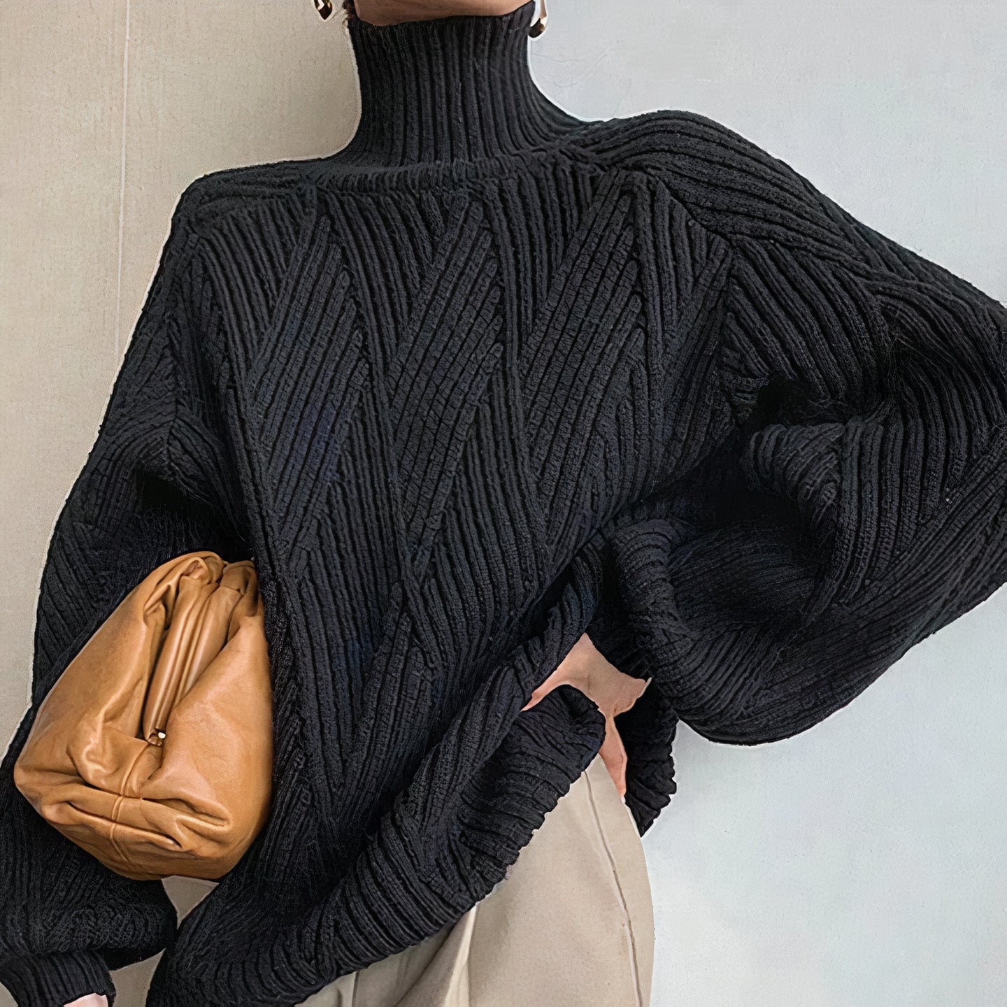 Women's Turtleneck Sweater - Chic and Cozy for Autumn Fashion 1