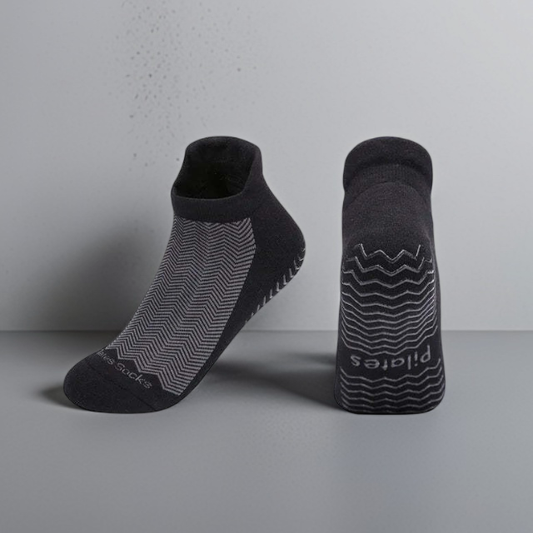 FormLines Yoga & Pilates Grip Socks for Women