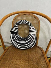 Luxe Vegan Tote – Stylish Everyday Handbag