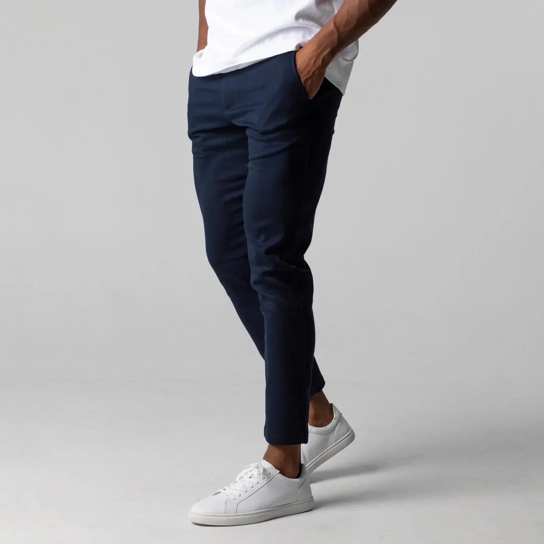 Stylish Slim-Fit Chinos for Men - Perfect for Any Occasion