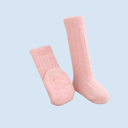 WarmWonder Kids Winter Grip Socks